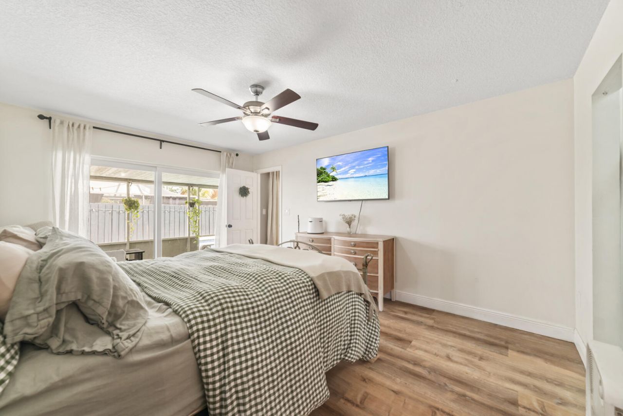 9651 SW 9th Court, Pembroke Pines, FL 33025 Photo