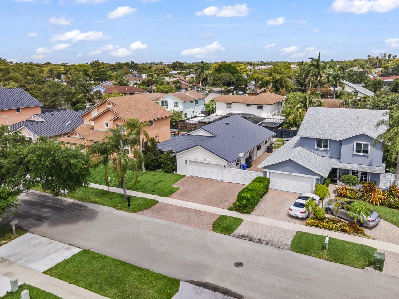 9651 SW 9th Court, Pembroke Pines, FL 33025 Photo