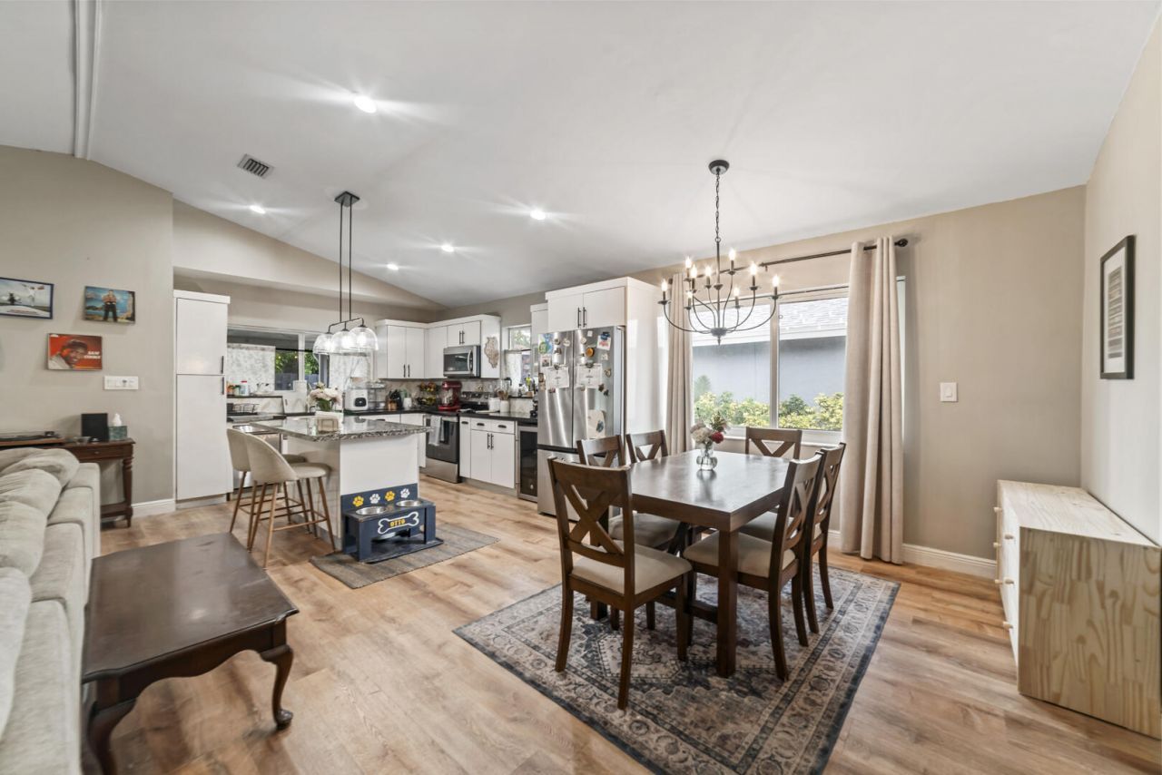 9651 SW 9th Court, Pembroke Pines, FL 33025 Photo