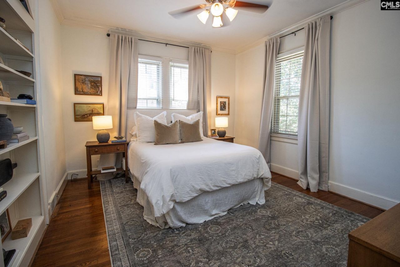 2424 Monroe Street Photo 14