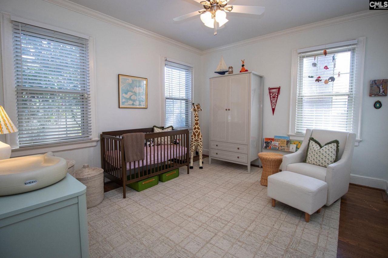 2424 Monroe Street Photo 15