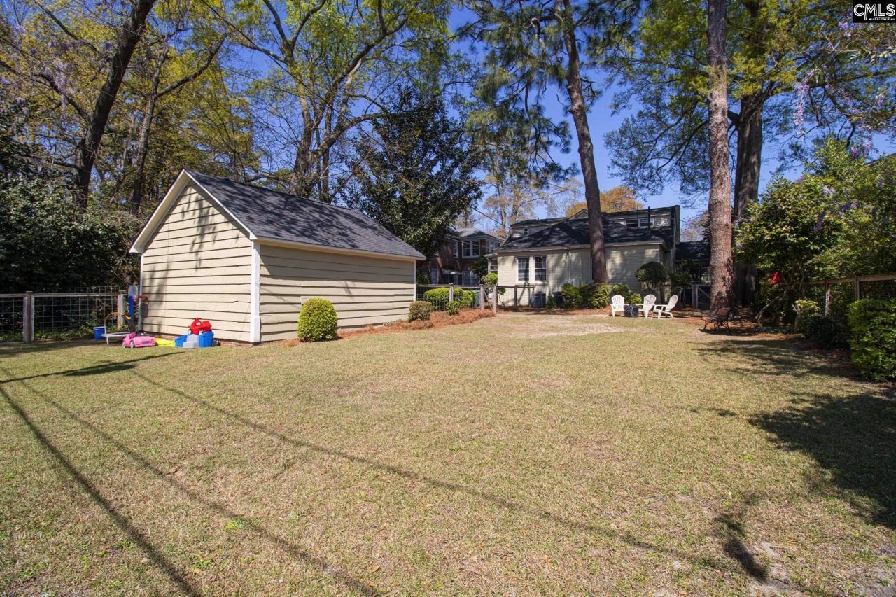 2424 Monroe Street Photo 26