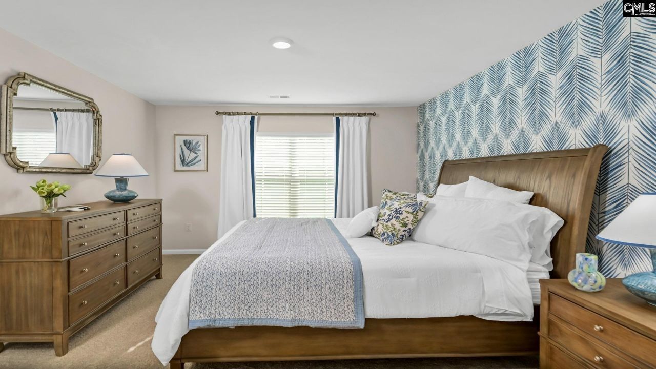 1028 Palisade Court  Photo 10