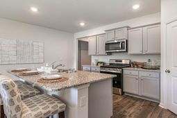 1028 Palisade Court  photo 4