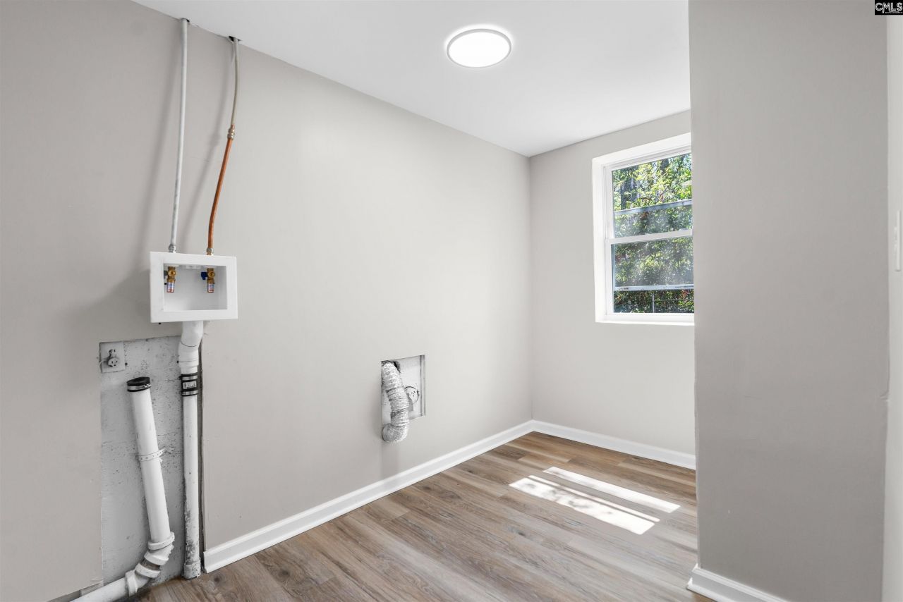 4650 Crystal Drive Photo 33