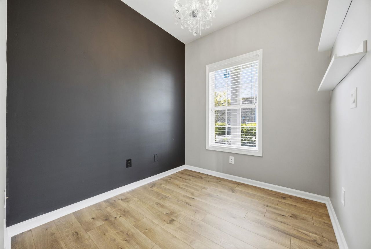 513 Hay Hill Ln.  Photo 10