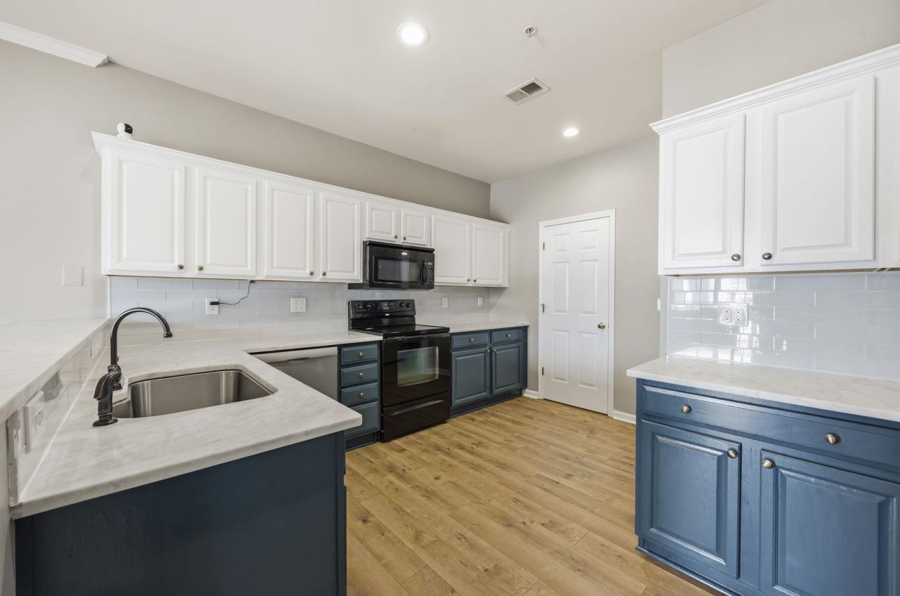 513 Hay Hill Ln.  Photo 15