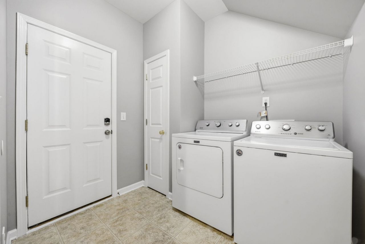 513 Hay Hill Ln.  Photo 24