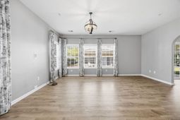 513 Hay Hill Ln.  photo 4