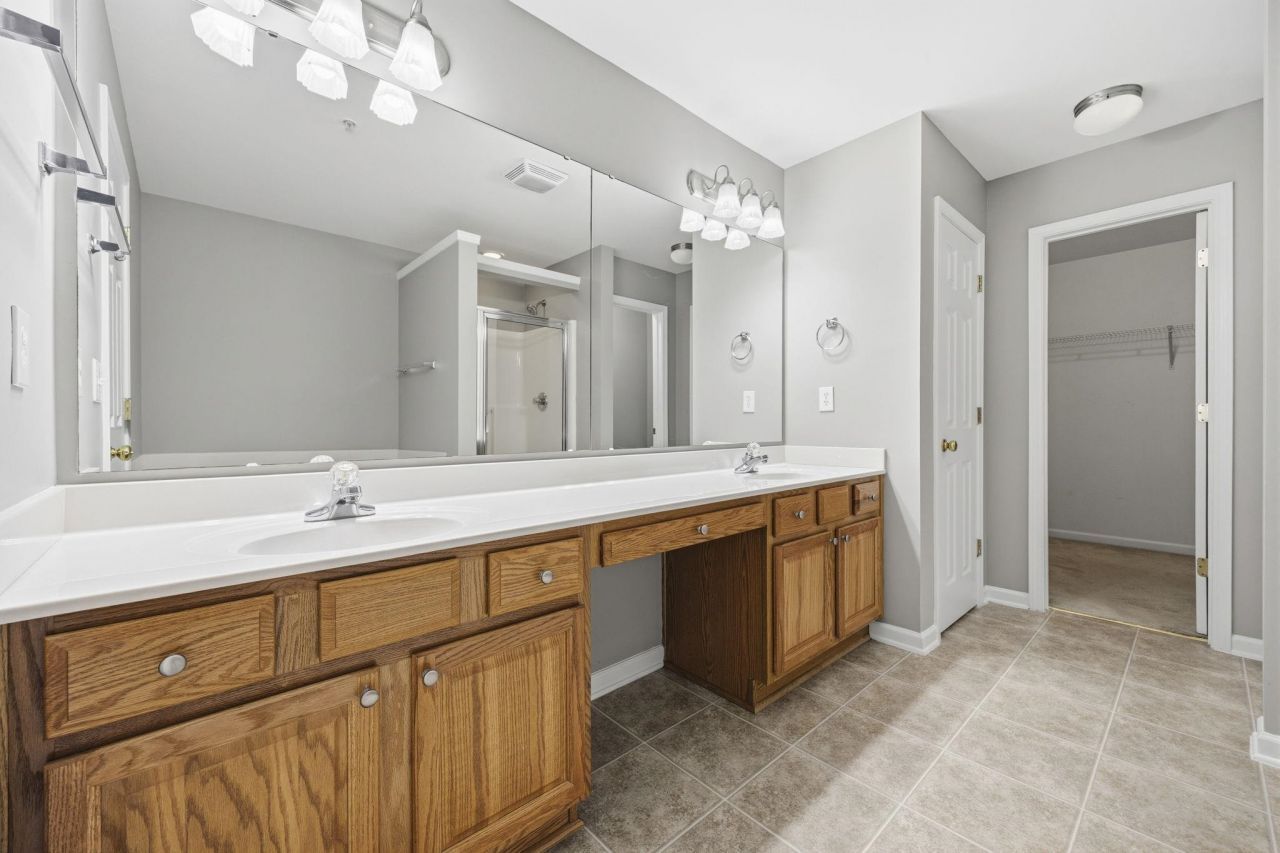 513 Hay Hill Ln.  Photo 34