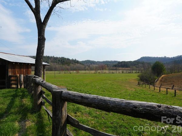 316 Lewis Fork Baptist Church Road , Purlear, NC 28665