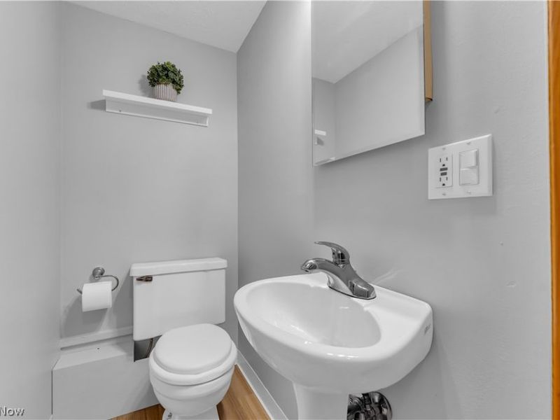 10446 Independence Drive , Unit 20D, North Royalton, OH 44133 Photo 14