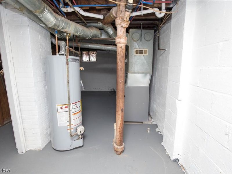 1326 Crestview Avenue , Akron, OH 44320 Photo 22