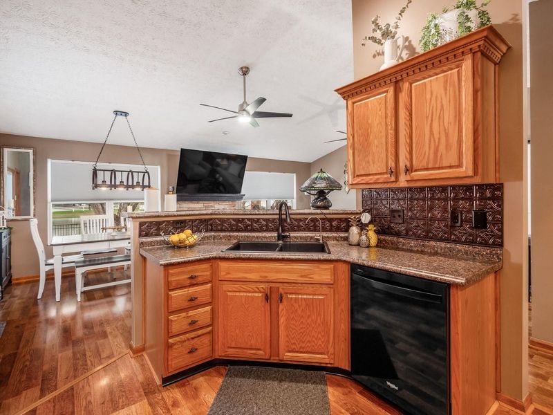 546 Dowling Avenue, Ashville, OH 43103 Photo 36