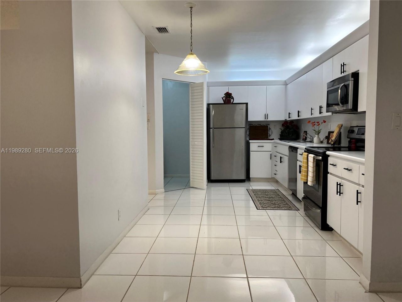 543 Racquet Club Rd , Unit 33, Weston, FL 33326 Photo