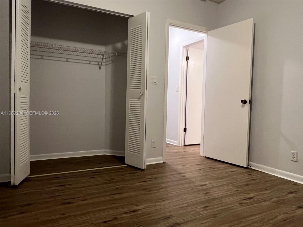 543 Racquet Club Rd , Unit 33, Weston, FL 33326 Photo