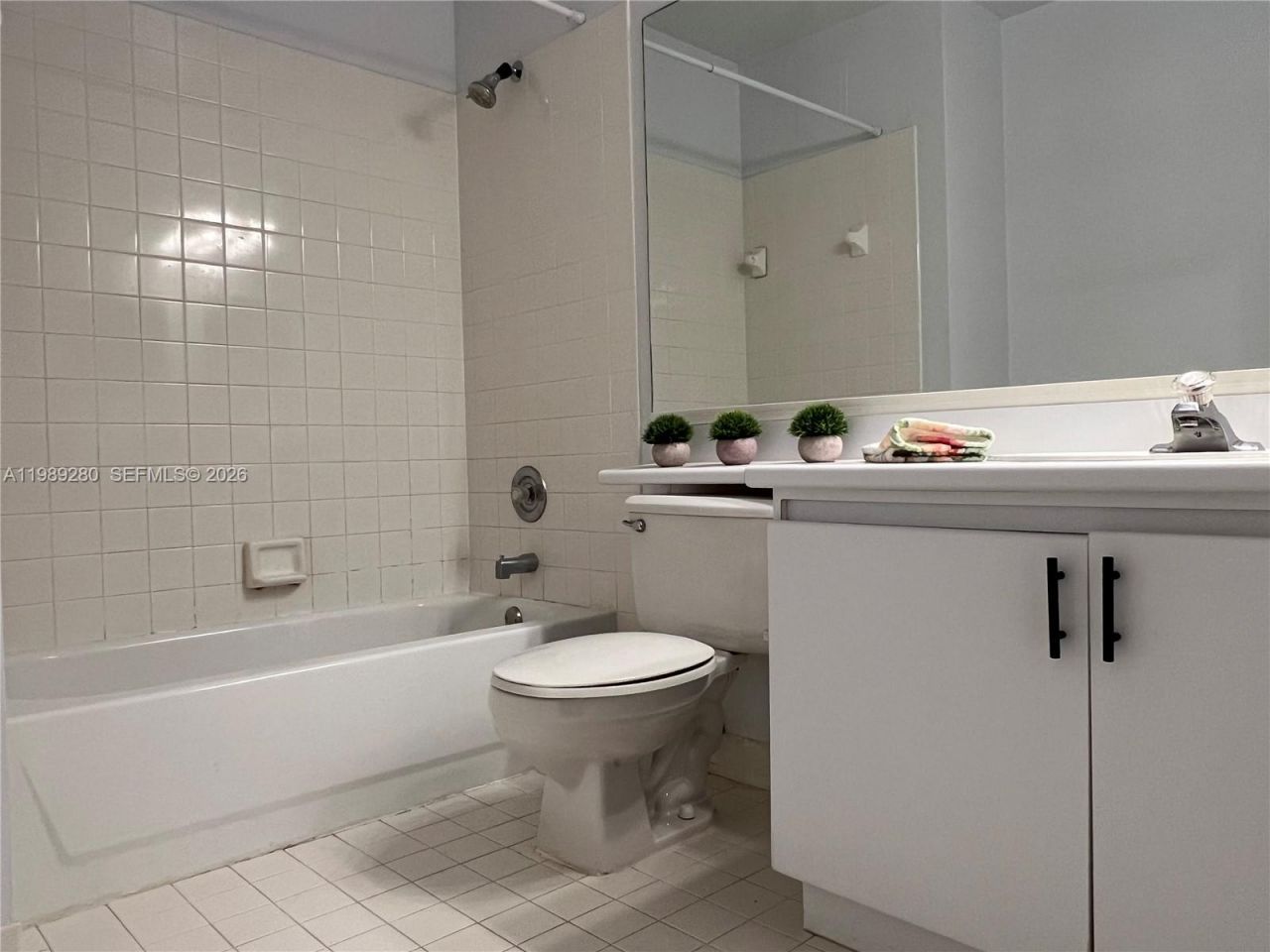 543 Racquet Club Rd , Unit 33, Weston, FL 33326 Photo