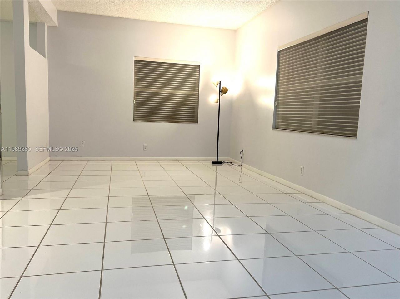 543 Racquet Club Rd , Unit 33, Weston, FL 33326 Photo