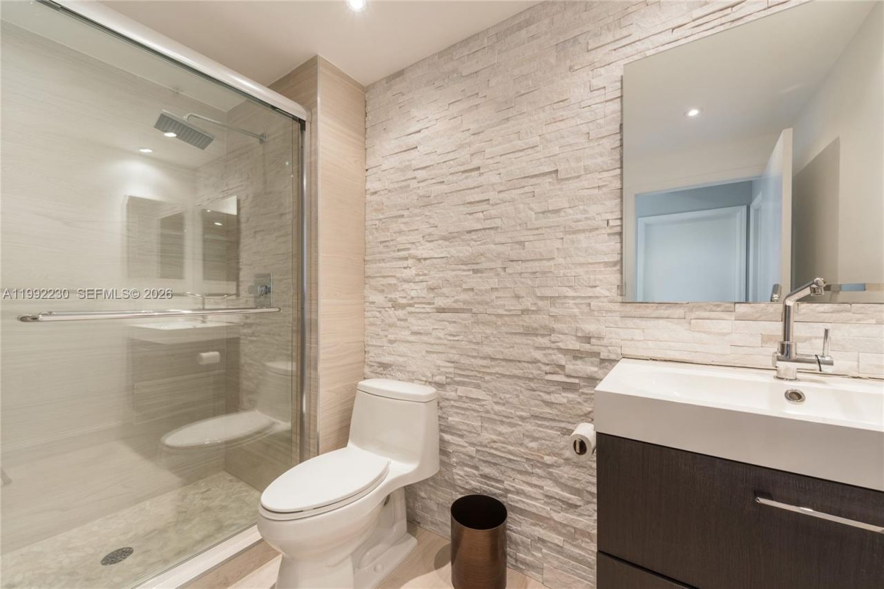 90 Alton Rd, Unit PH3309, Miami Beach, FL 33139 Photo