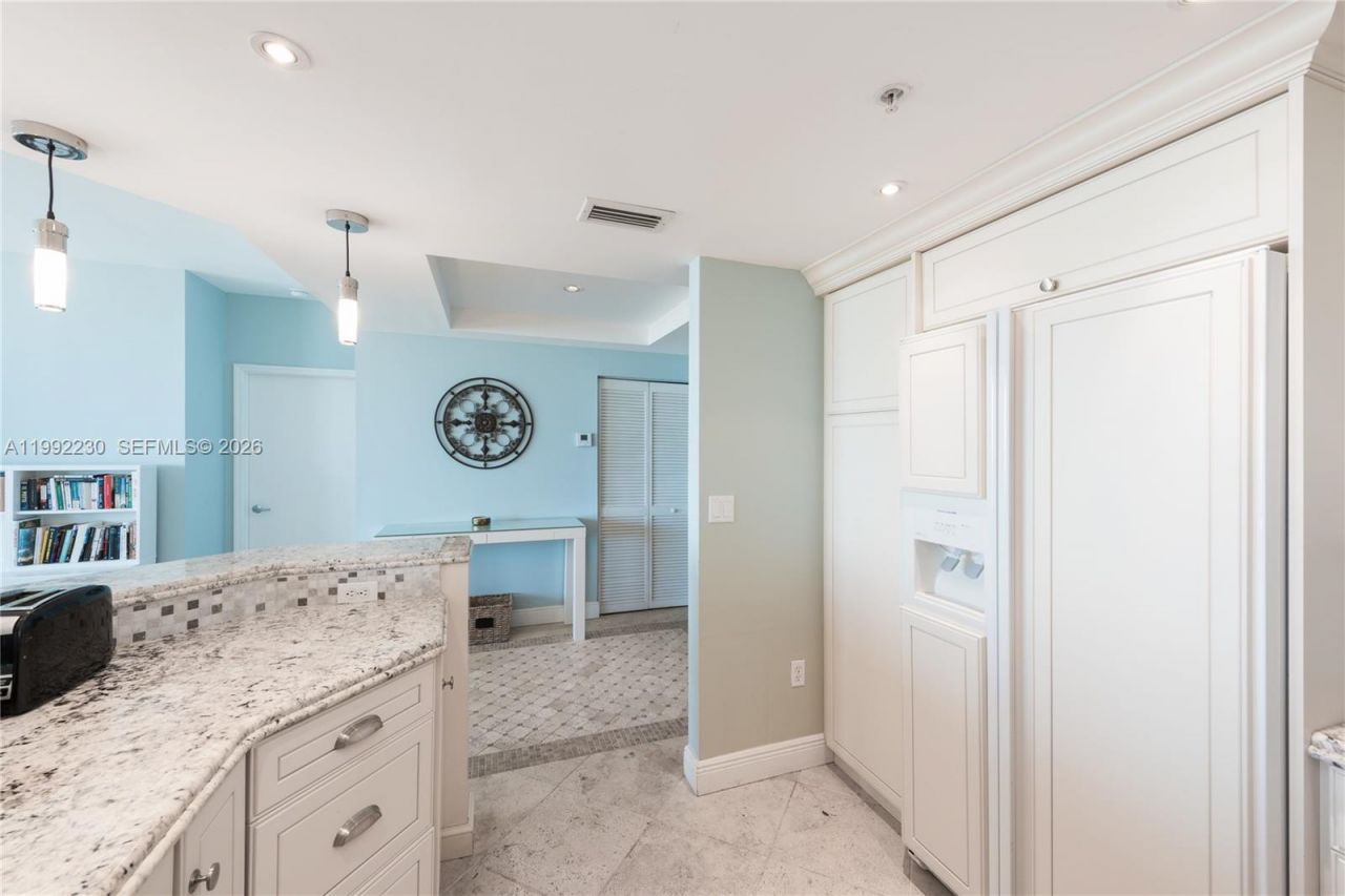 90 Alton Rd, Unit PH3309, Miami Beach, FL 33139 Photo