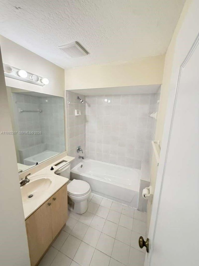 12625 SW 91st St, Unit 209, Miami, FL 33186 Photo