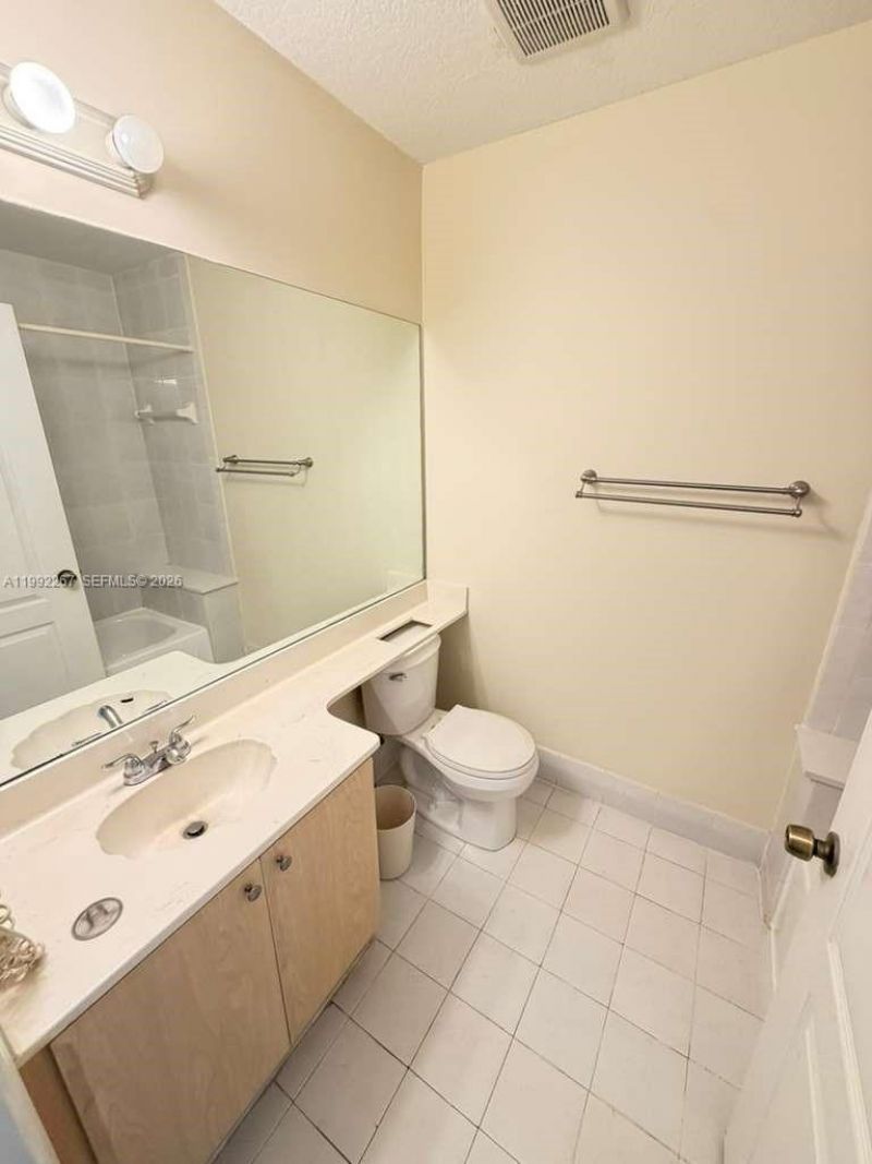 12625 SW 91st St, Unit 209, Miami, FL 33186 Photo