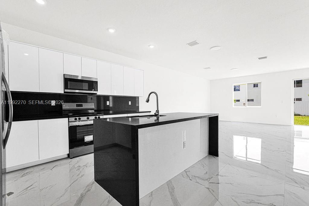 22431 SW 125 Ave , Unit 19B, Miami, FL 33033 Photo