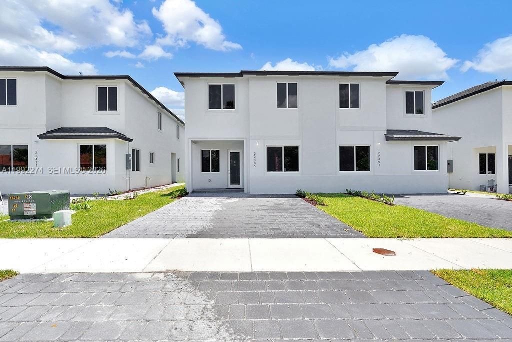 22445 SW 125th Ave , Unit 18A, Miami, FL 33170 Photo