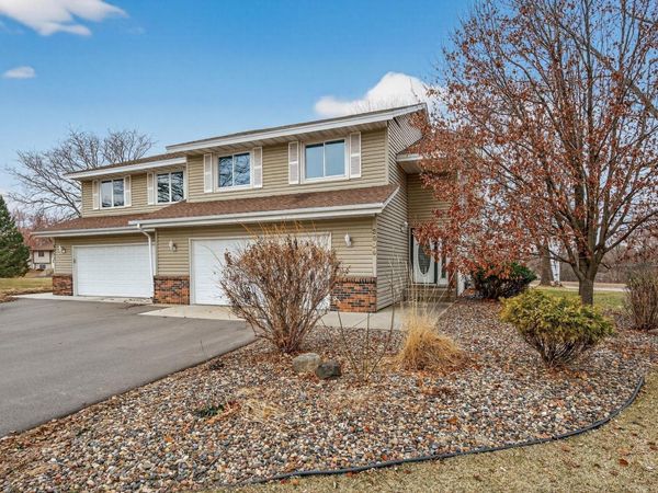 3809 Deercliff Court, Eagan, MN 55123