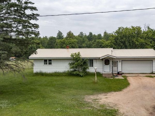 E1990 STATE ROAD 54, Waupaca, WI 54981