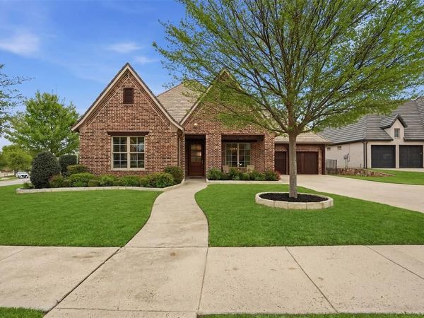 5301 Pradera Court, Benbrook, TX 76126