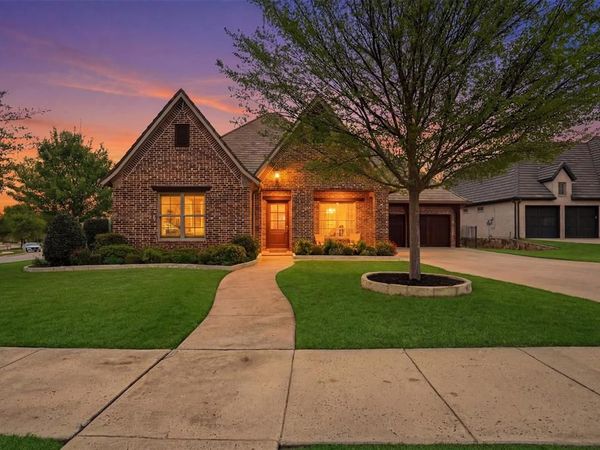5301 Pradera Court, Benbrook, TX 76126