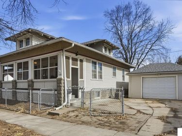 1126 S 13th Street, Lincoln, NE 68502