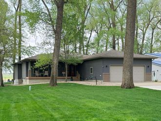 32195 Ponderosa Dr Burbank, SD 57010
