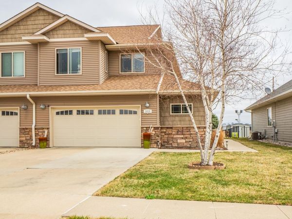 1019 Coffie Farm Road, Sergeant Bluff, IA 51054