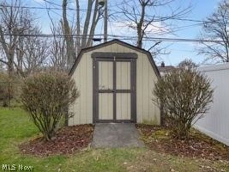 214 Westland Avenue NW, Massillon, OH 44646 Photo 22