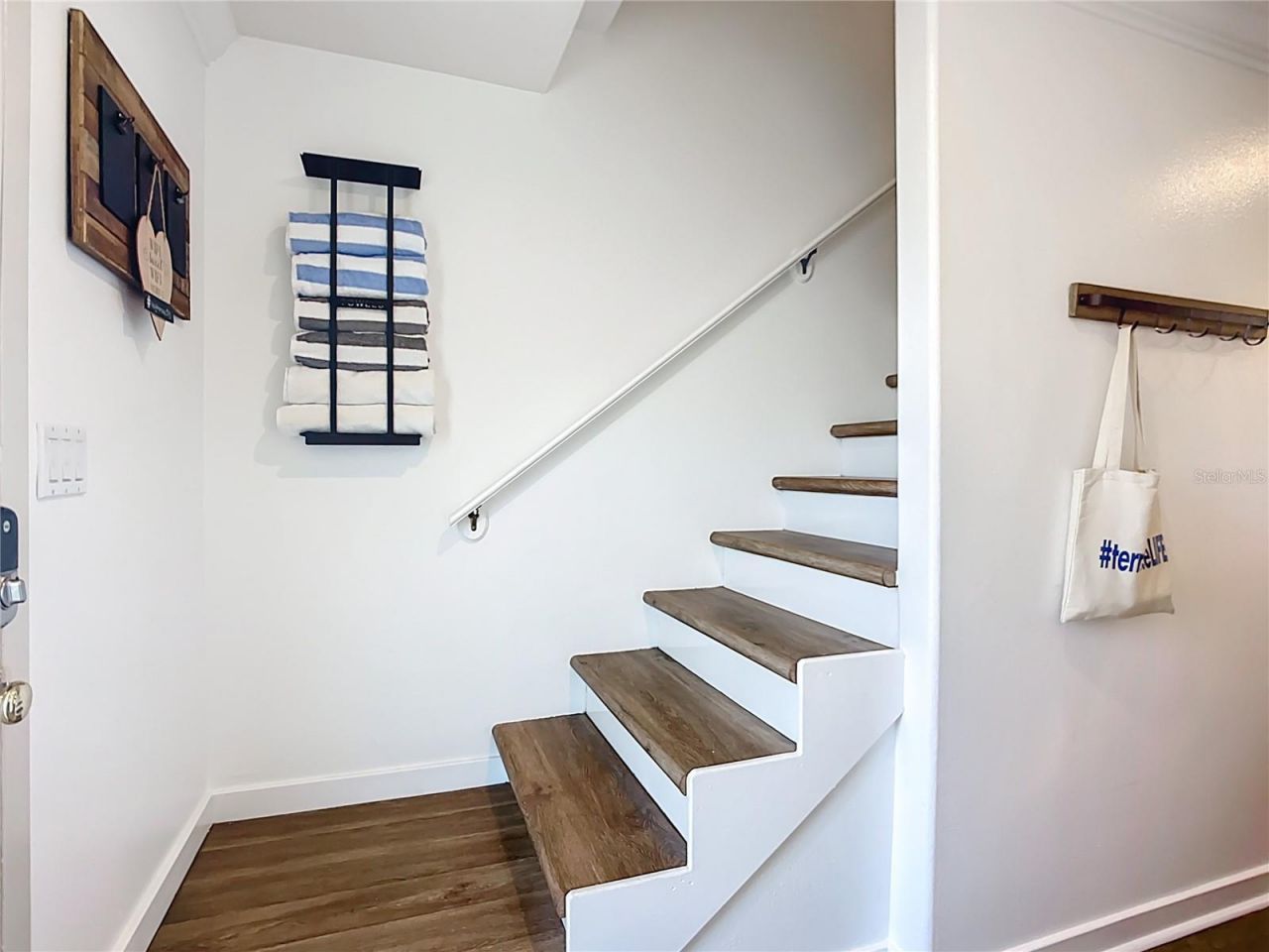 3100 Gulf Drive , Unit 2, Holmes Beach, FL 34217 Photo