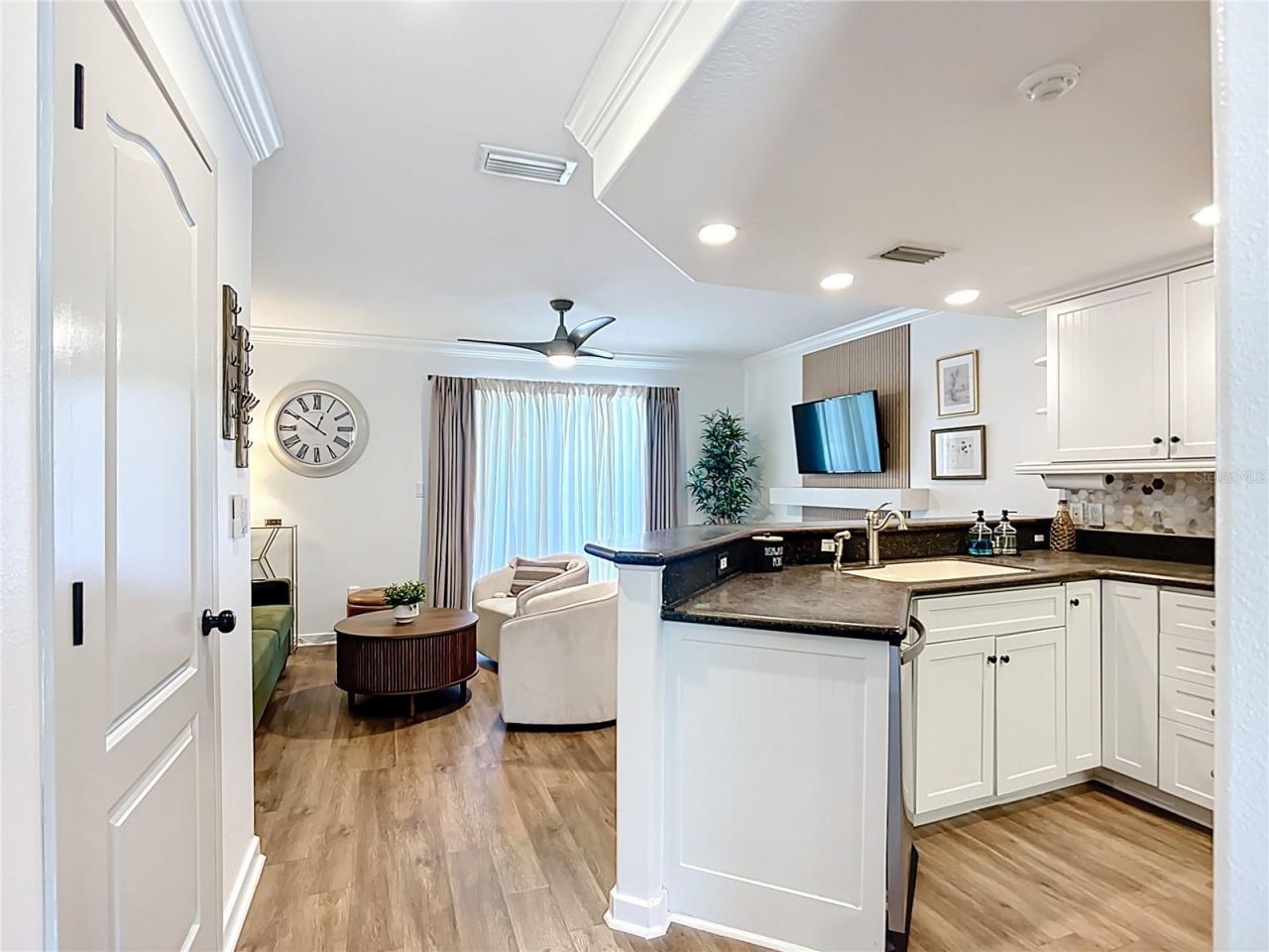 3100 Gulf Drive , Unit 2, Holmes Beach, FL 34217 Photo