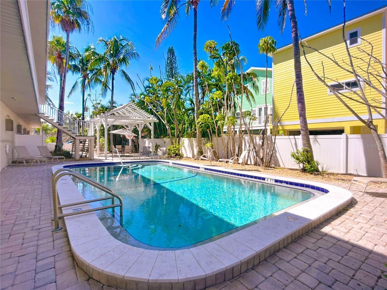 3100 Gulf Drive , Unit 2, Holmes Beach, FL 34217 Photo