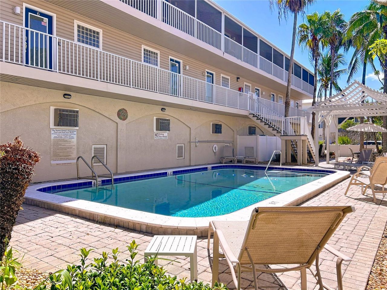 3100 Gulf Drive , Unit 2, Holmes Beach, FL 34217 Photo