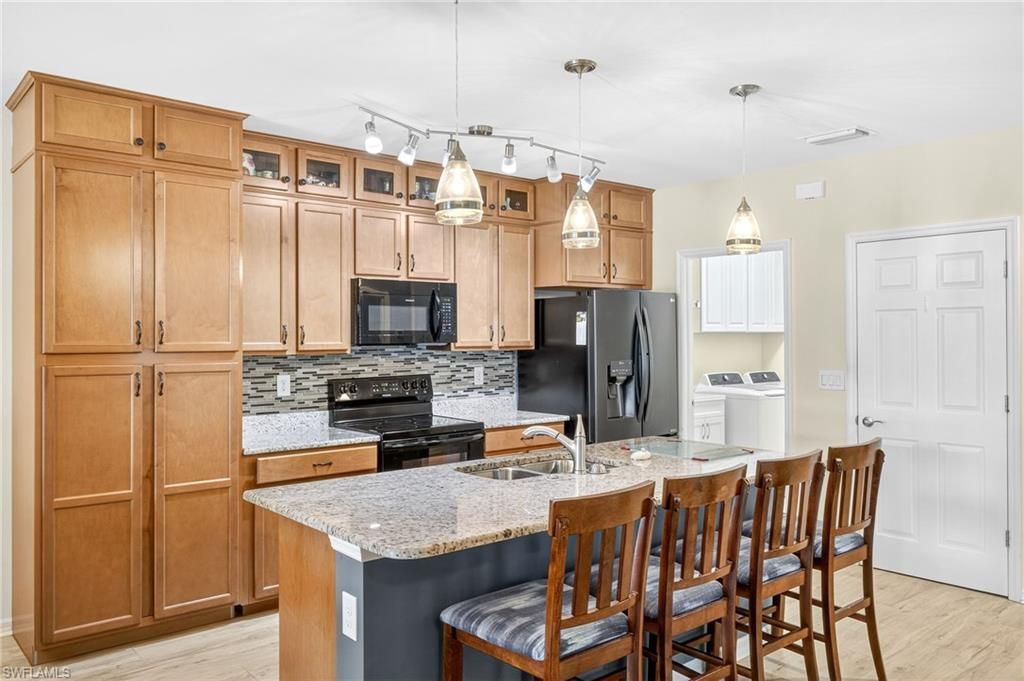 20038 Fiddlewood Ave , North Fort Myers, FL 33917 Photo