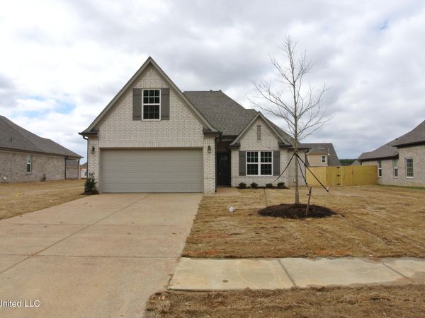 8747 Clark Avenue, Southaven, MS 38672