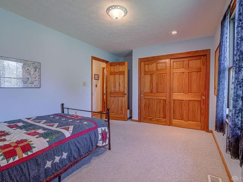 805 Brande Drive, Eaton, OH 45320 Photo 18