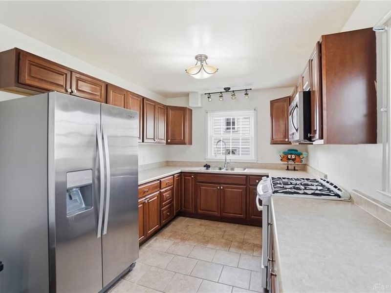 271 E Main Street, New Lebanon, OH 45345 Photo 15