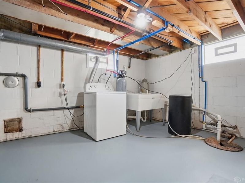 271 E Main Street, New Lebanon, OH 45345 Photo 40