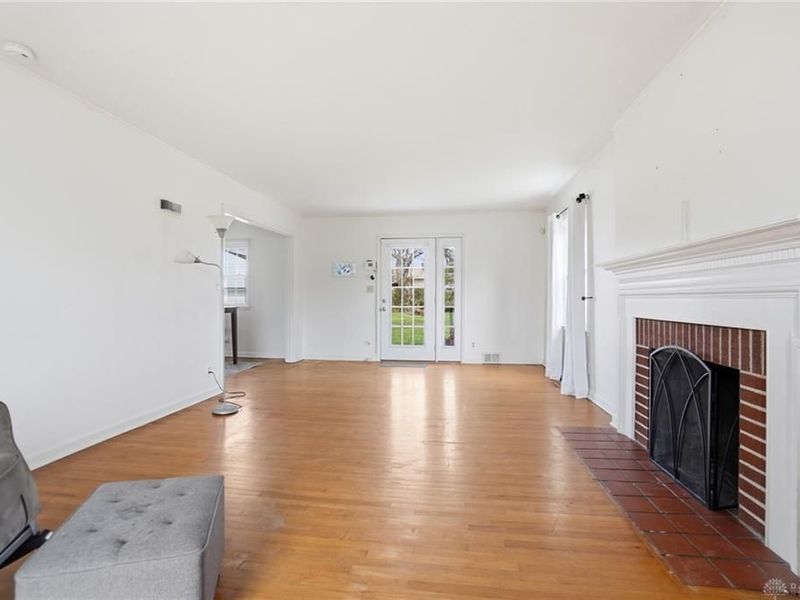 271 E Main Street, New Lebanon, OH 45345 Photo 7