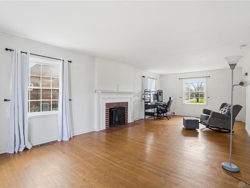 271 E Main Street, New Lebanon, OH 45345 Photo 8