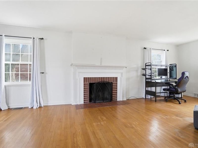 271 E Main Street, New Lebanon, OH 45345 Photo 9