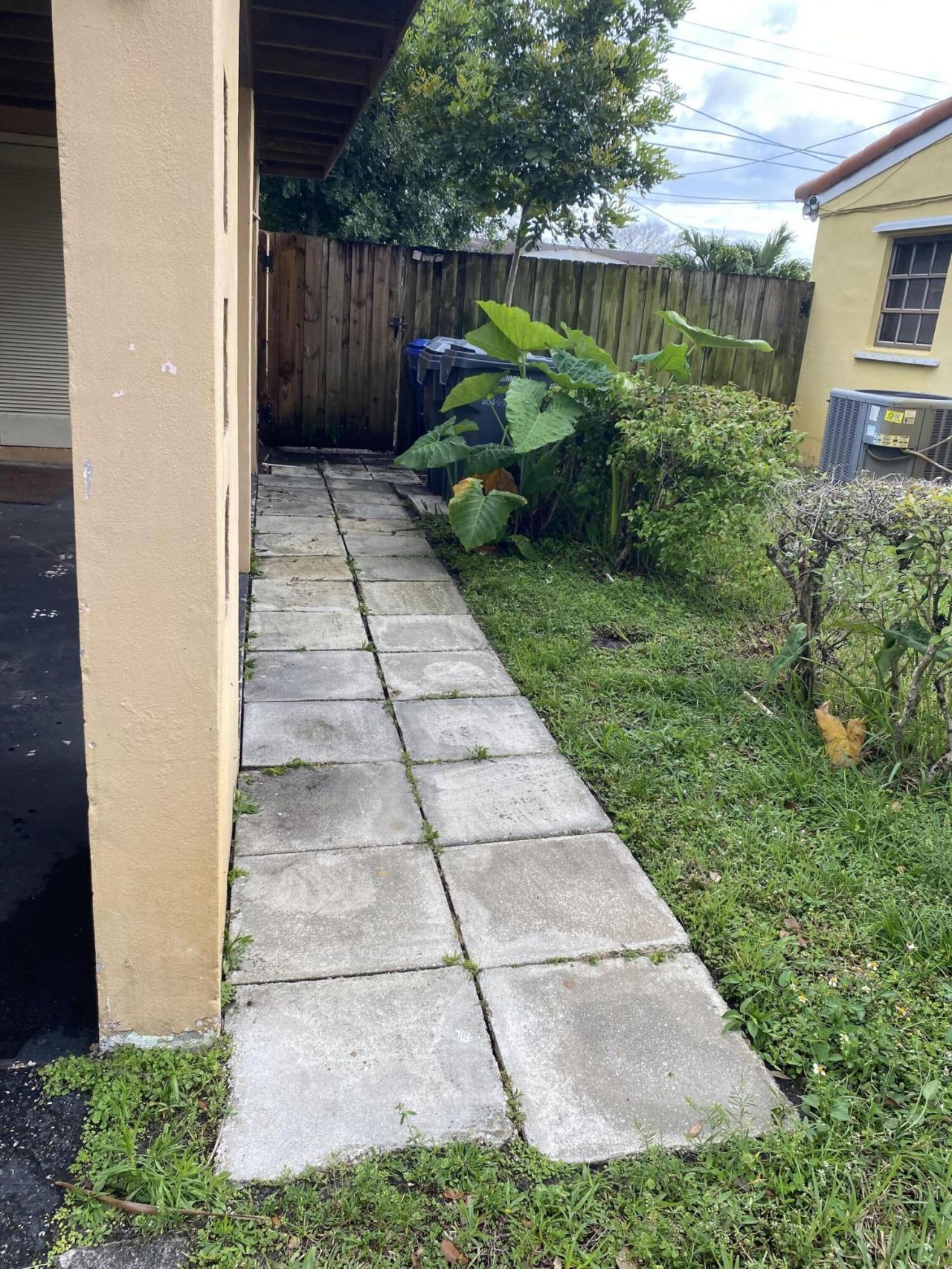 6600 Allen Street, Hollywood, FL 33024 Photo