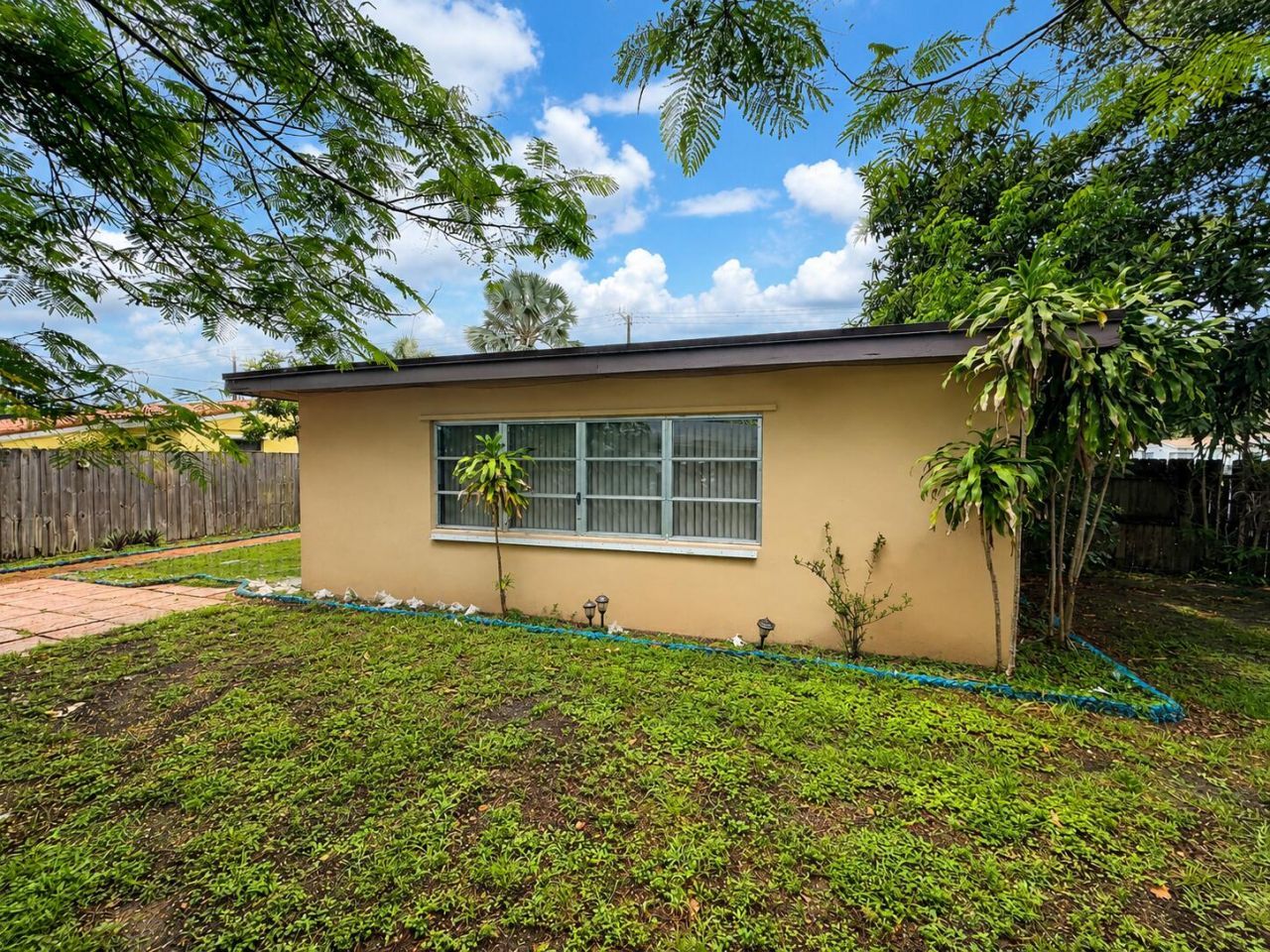 6600 Allen Street, Hollywood, FL 33024 Photo